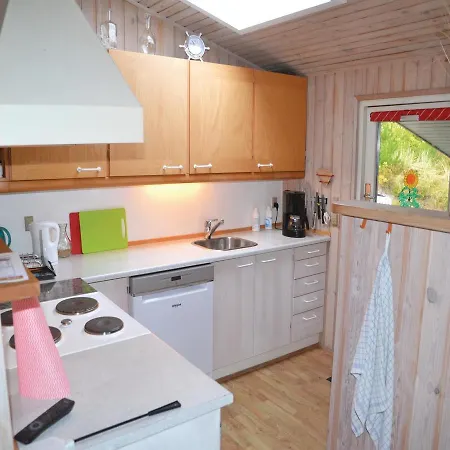 Three-bedroom Holiday In Henne Feriehus *